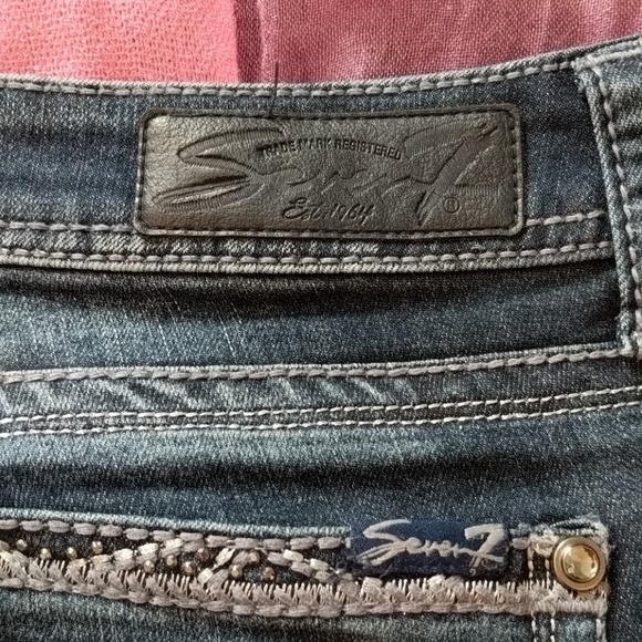 Gently worn Seven7 boot cut jeans - Picture 6 of 6